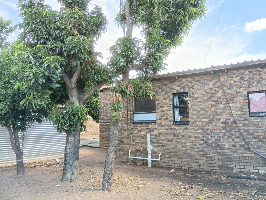 3 Bedroom Property for Sale in Lethlabile North West